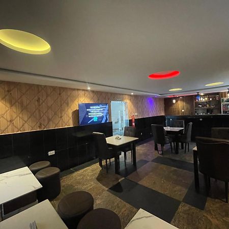 Presken Hotel @Villa Ikeja Eksteriør bilde