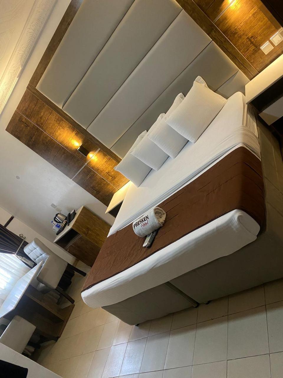 Presken Hotel @Villa Ikeja Eksteriør bilde