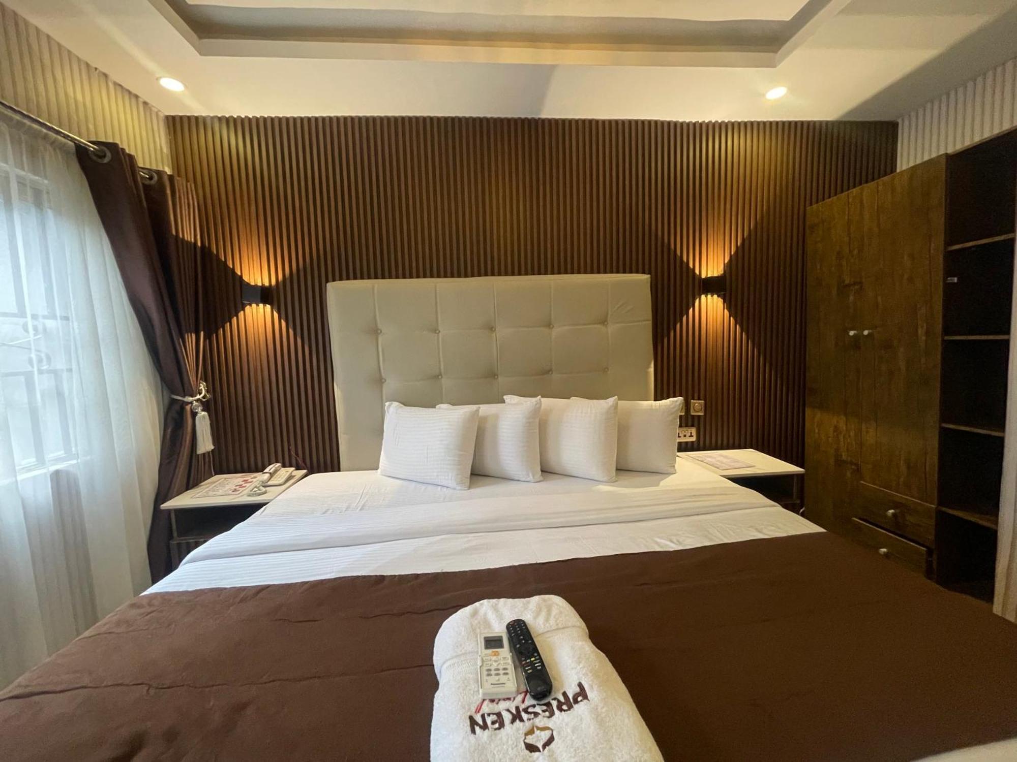 Presken Hotel @Villa Ikeja Eksteriør bilde