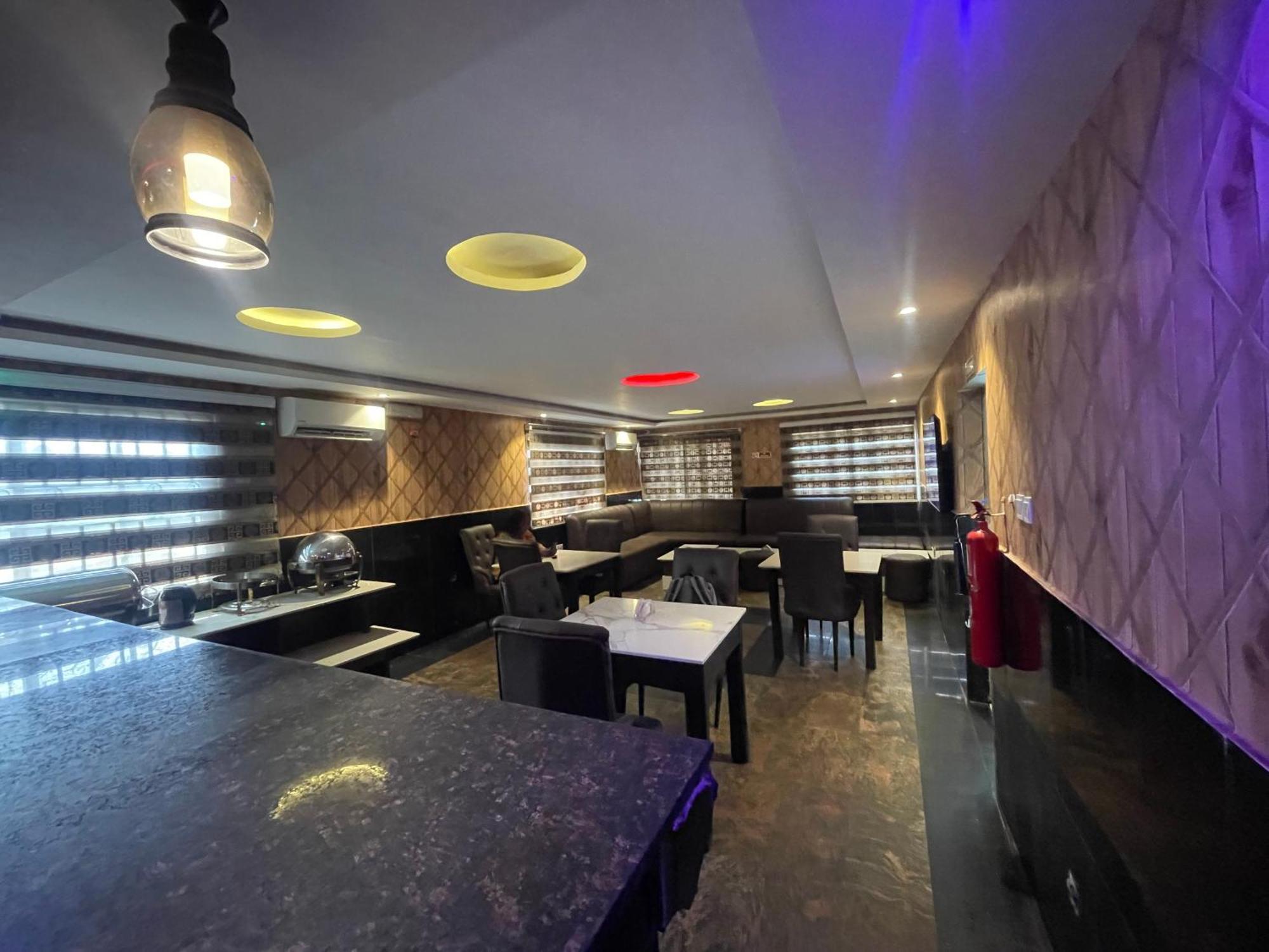 Presken Hotel @Villa Ikeja Eksteriør bilde