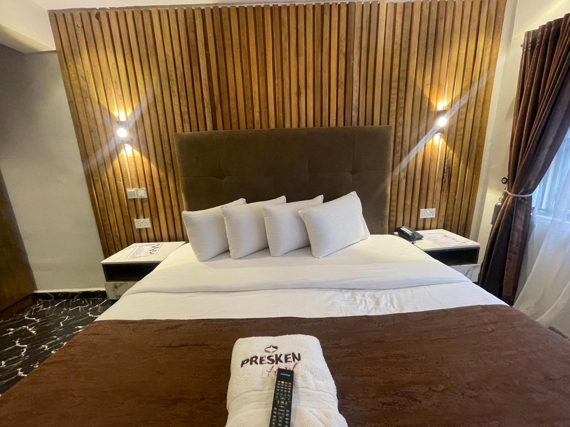 Presken Hotel @Villa Ikeja Eksteriør bilde